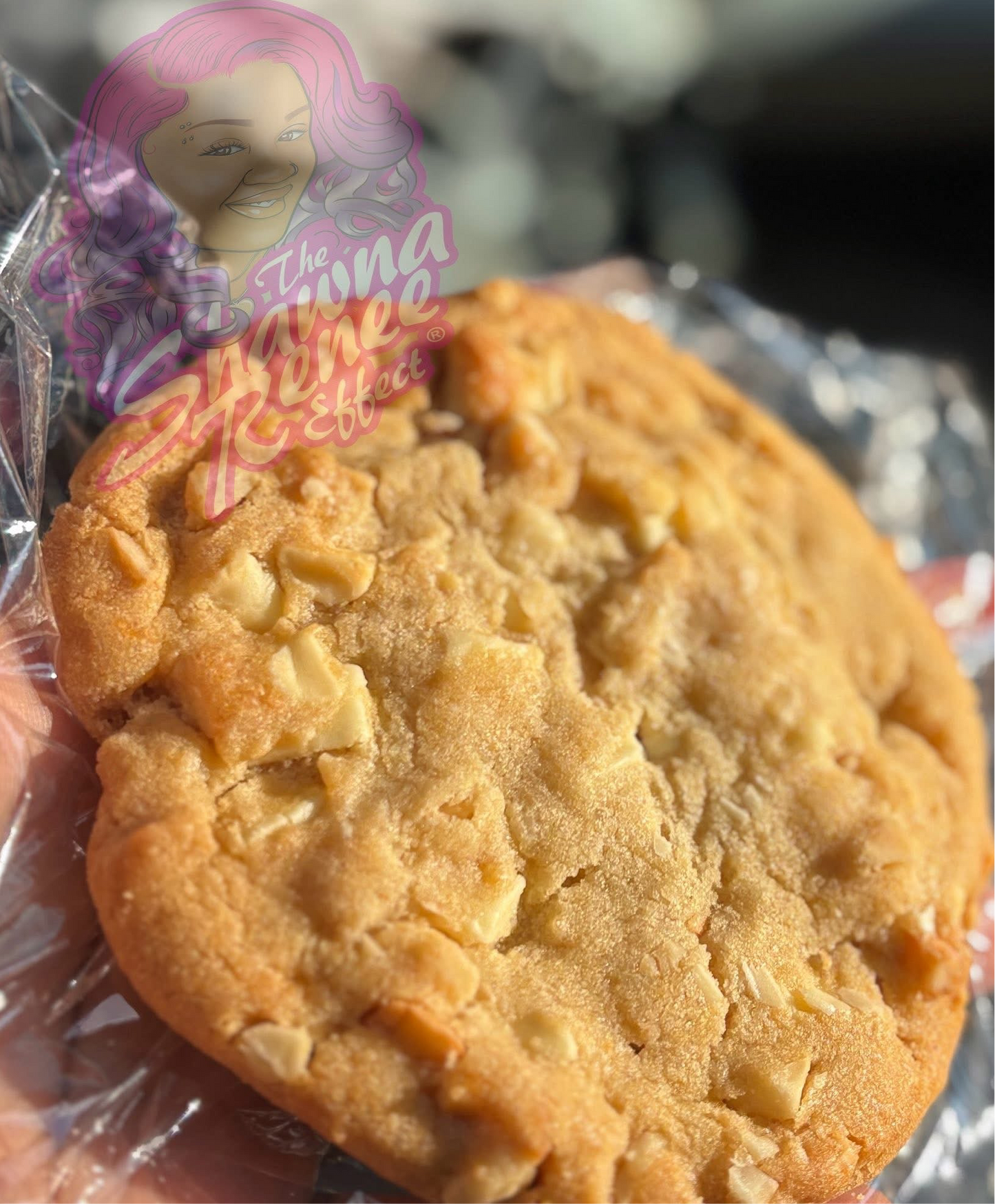 White chocolate macadamia nut cookie (not infused)
