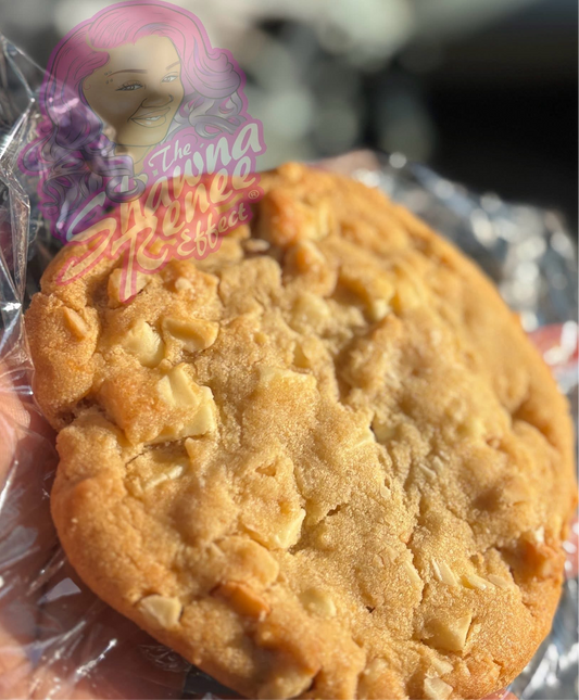White chocolate macadamia nut cookie (not infused)