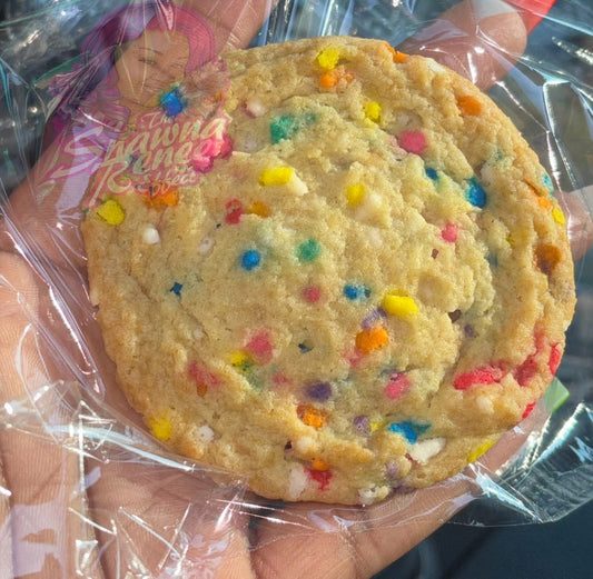 Confetti birthday cake cookie (not infused)